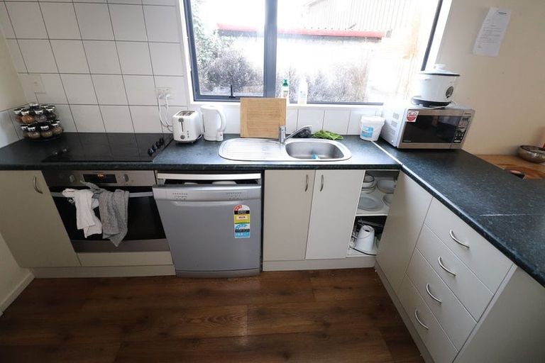 Photo of property in 16b Elizabeth Street, Riccarton, Christchurch, 8011