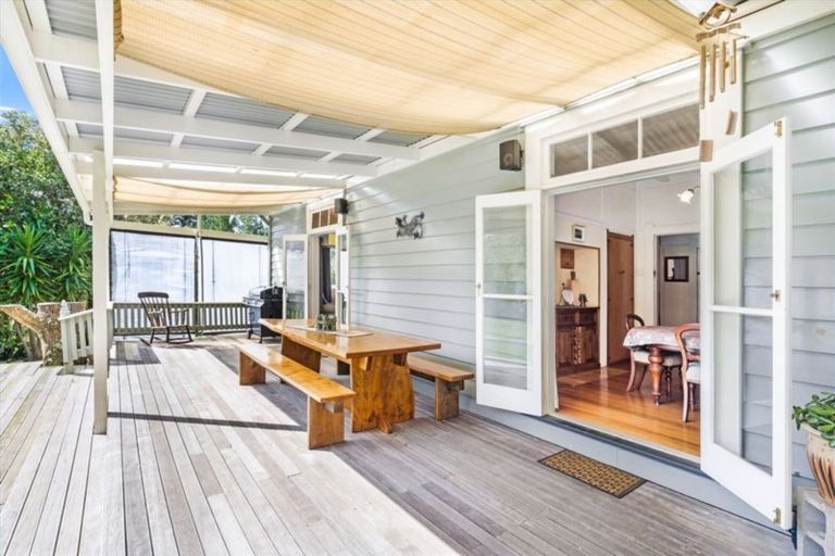 Photo of property in 126 Awaroa River Road, Abbey Caves, Whangarei, 0110