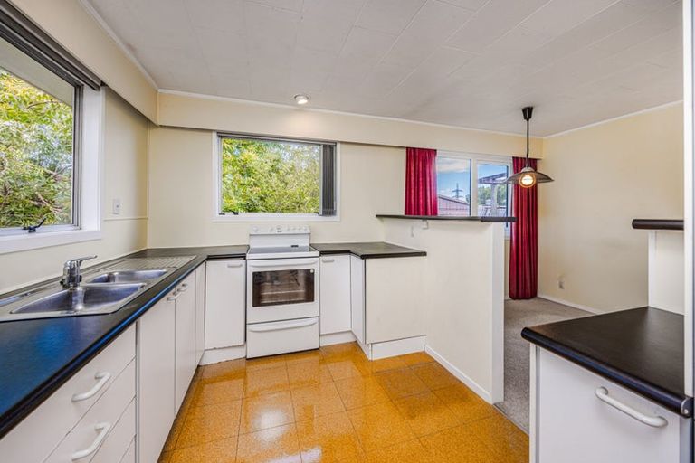 Photo of property in 2/25 Pulman Place, Clover Park, Auckland, 2019