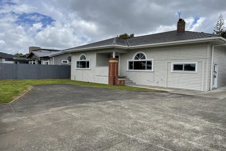 Photo of property in 686 Mount Albert Road, Royal Oak, Auckland, 1023