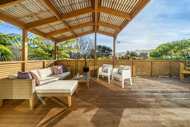 Photo of property in 17a Blue Mountains Road, Silverstream, Upper Hutt, 5019