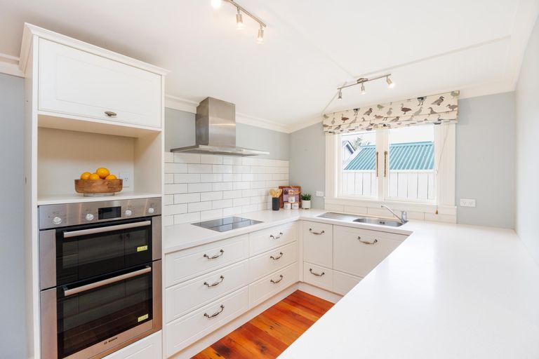 Photo of property in 18 Monckton Street, Feilding, 4702