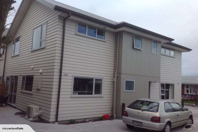 Photo of property in 28 Balgay Street, Upper Riccarton, Christchurch, 8041