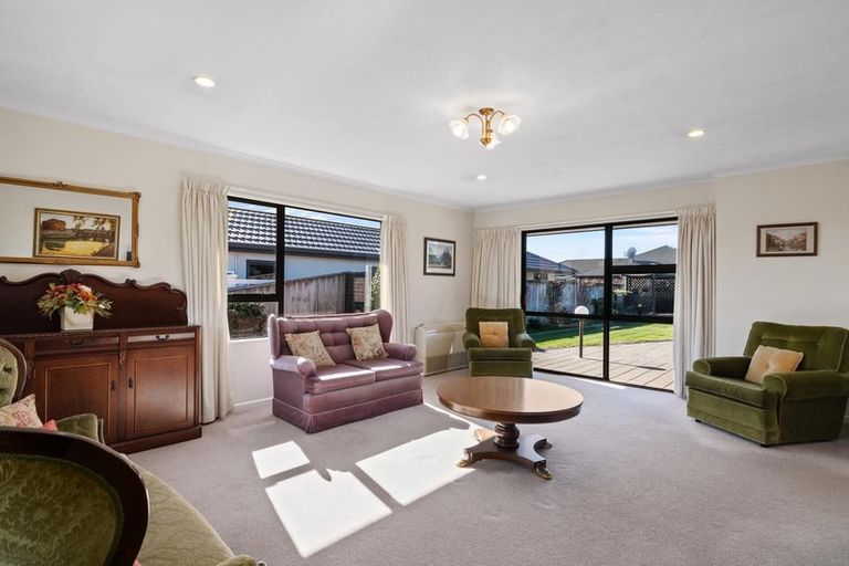 Photo of property in 7 Fell Place, Stoke, Nelson, 7011