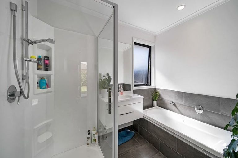 Photo of property in 14 Barcote Lane, Rolleston, 7615