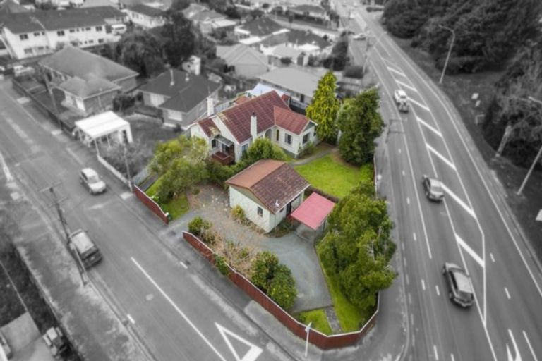 Photo of property in 985 Fergusson Drive, Ebdentown, Upper Hutt, 5018