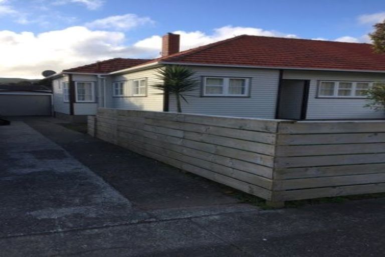 Photo of property in 893 High Street, Avalon, Lower Hutt, 5011