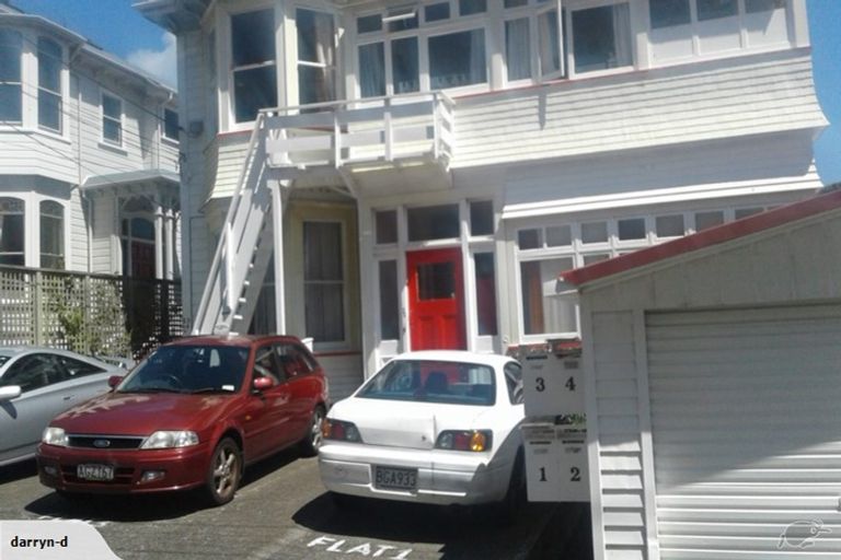 Photo of property in 5 Claremont Grove, Mount Victoria, Wellington, 6011