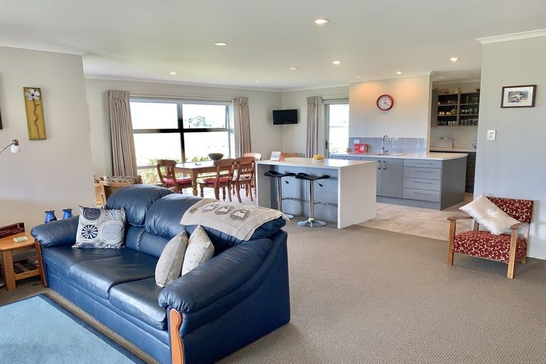 Photo of property in 41 Paul Faith Lane, Te Horo, Otaki, 5581