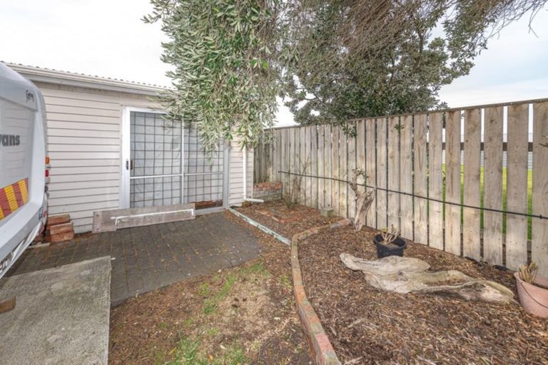 Photo of property in 69 Bignell Street, Gonville, Whanganui, 4501