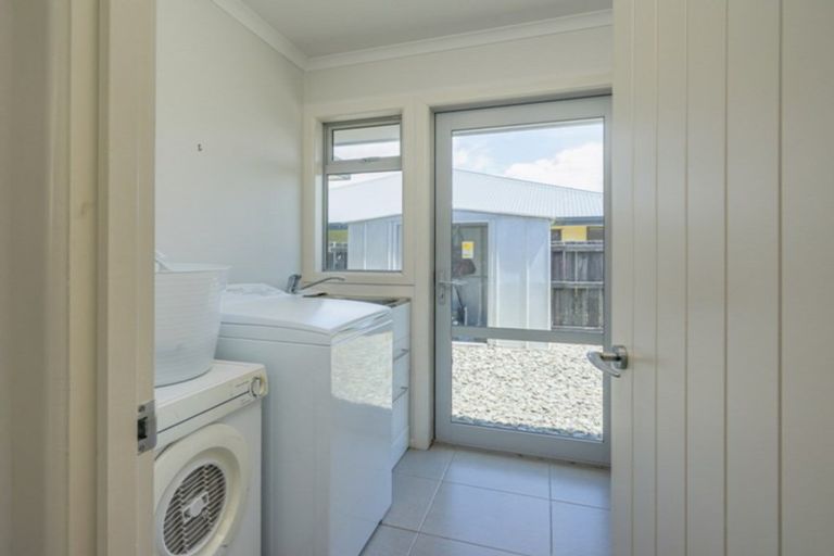 Photo of property in 39 Covent Drive, Stoke, Nelson, 7011