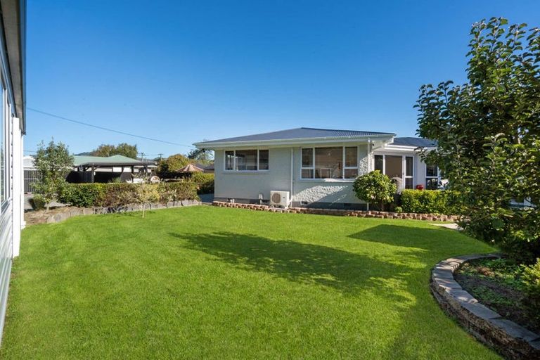 Photo of property in 34 Gainsborough Street, Hoon Hay, Christchurch, 8025