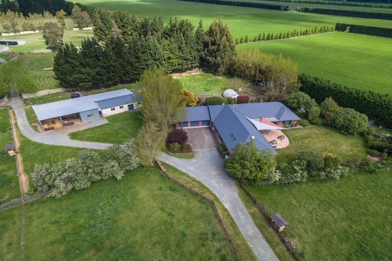 Photo of property in 1621 West Coast Road, Kirwee, Christchurch, 7671