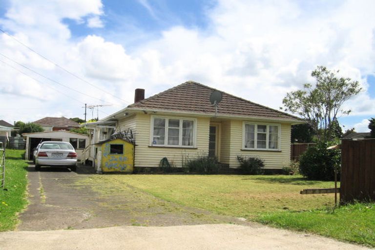 Photo of property in 203 Puhinui Road, Papatoetoe, Auckland, 2025