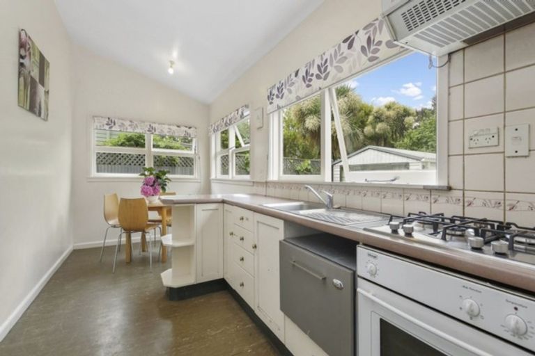 Photo of property in 28 Fairfield Avenue, Addington, Christchurch, 8024