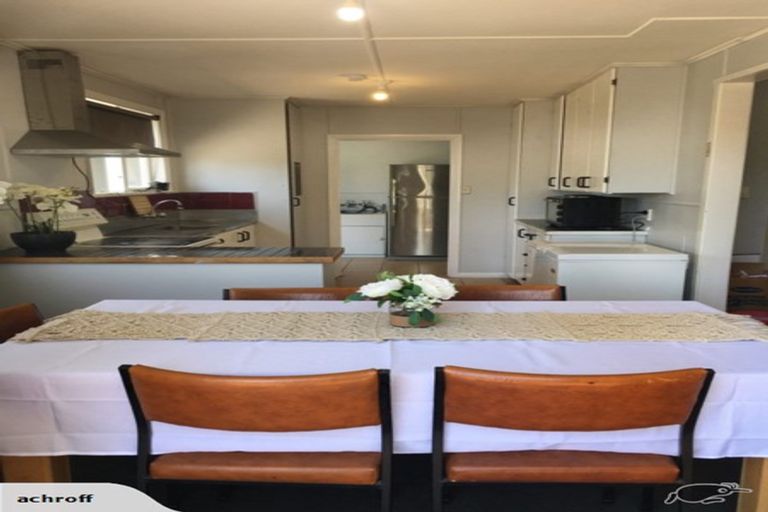 Photo of property in 800a Oliphant Road, Raureka, Hastings, 4120