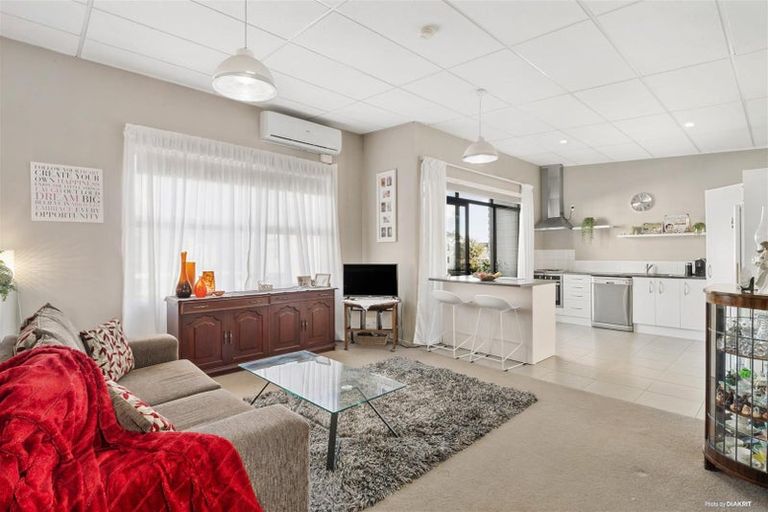 Photo of property in 4b/9 Laidlaw Way, East Tamaki, Auckland, 2019