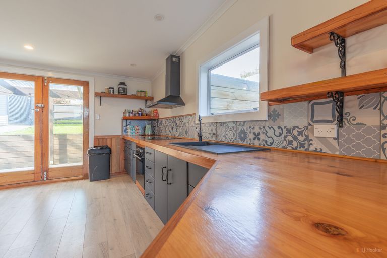 Photo of property in 6 Thomas Street, West End, Timaru, 7910