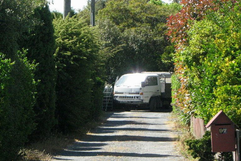 Photo of property in 97 Prestons Road, Redwood, Christchurch, 8051