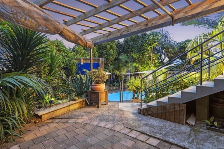 Photo of property in 156a Bellevue Road, Bellevue, Tauranga, 3110