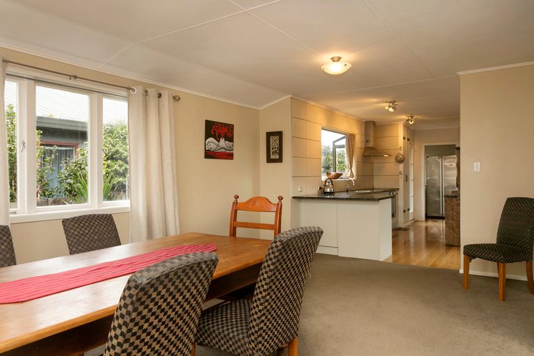 Photo of property in 23 Te Hatepe Avenue, Taupo, 3330