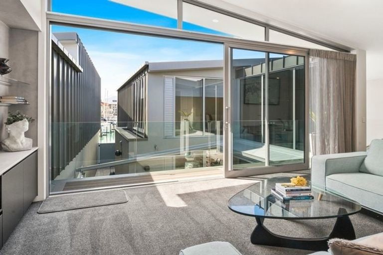 Photo of property in 579a Laurie Southwick Parade, Gulf Harbour, Whangaparaoa, 0930