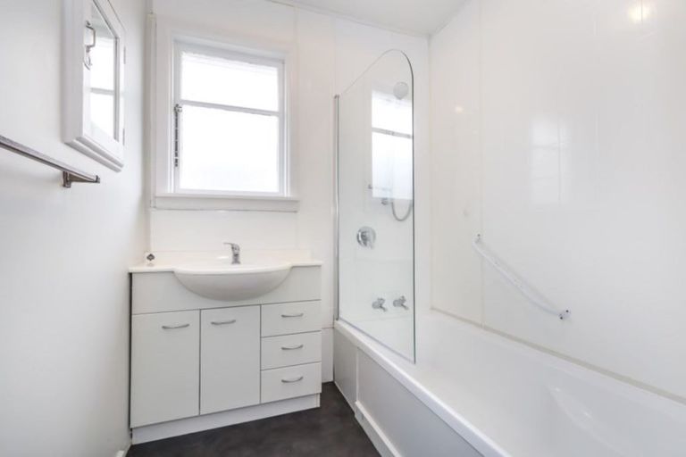 Photo of property in 19 Matangi Street, Hei Hei, Christchurch, 8042