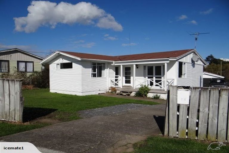 Photo of property in 18 Olive Crescent, Papatoetoe, Auckland, 2025