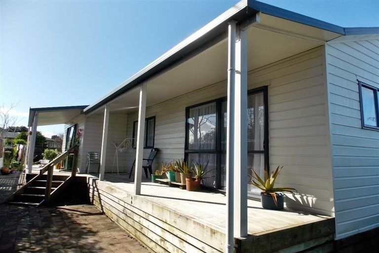 Photo of property in 7a Resolute Way, Papakura, 2110
