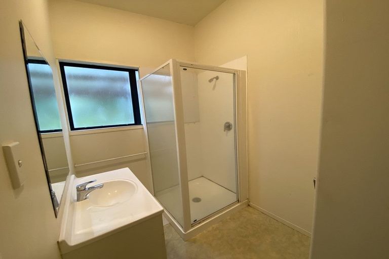 Photo of property in 182 Mangorei Road, Merrilands, New Plymouth, 4312