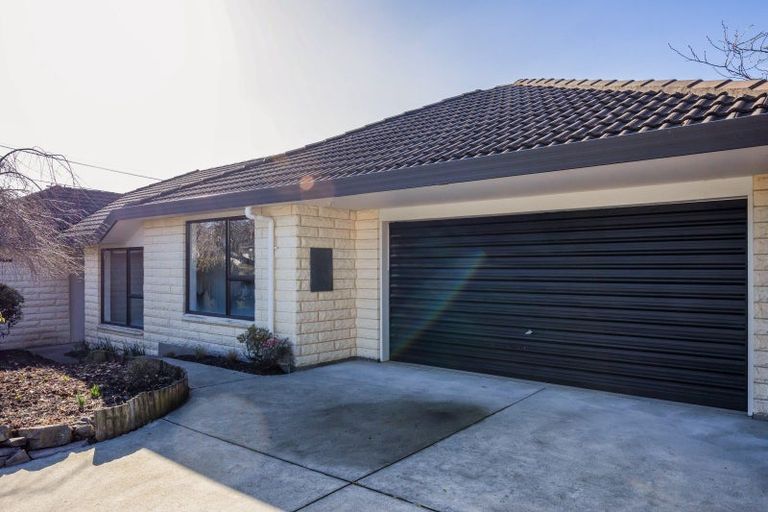Photo of property in 8 Smartlea Street, Hoon Hay, Christchurch, 8025