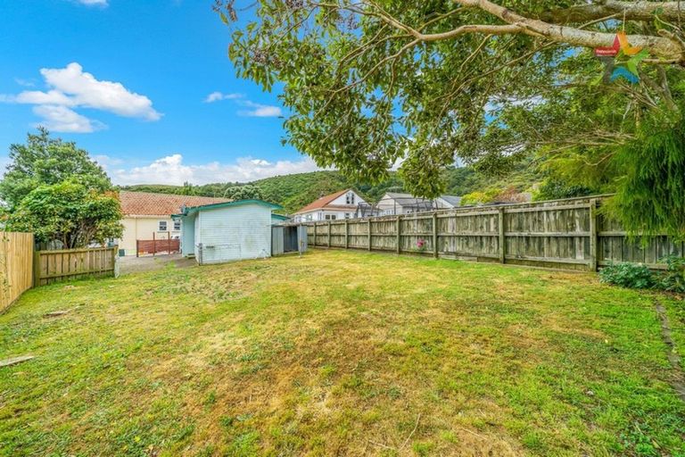 Photo of property in 85b Wilkie Crescent, Naenae, Lower Hutt, 5011