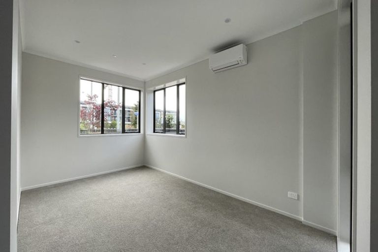 Photo of property in 3/96 Clark Road, Hobsonville, Auckland, 0616