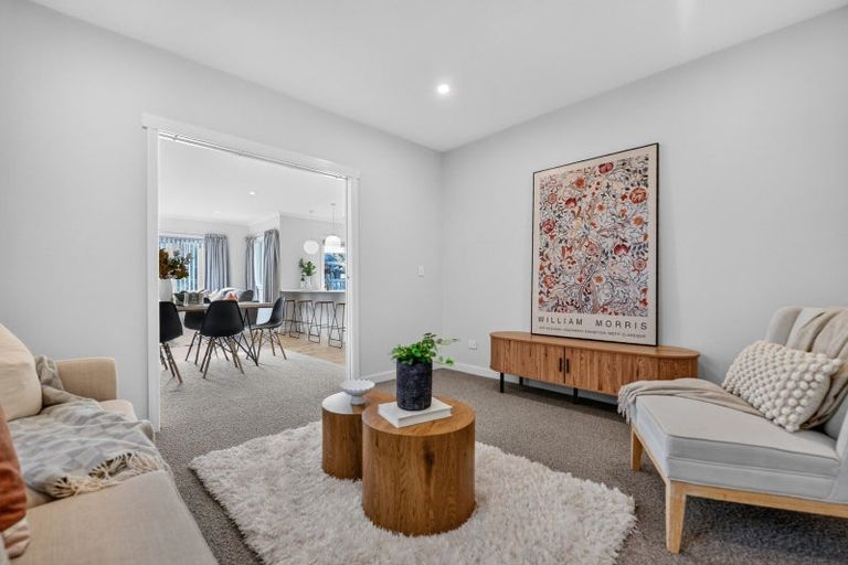 Photo of property in 92 Maanihi Drive, Rototuna North, Hamilton, 3210