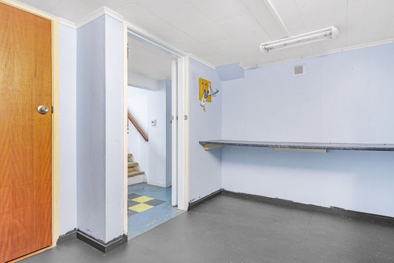 Photo of property in 45 Mountain Road, Western Heights, Rotorua, 3015