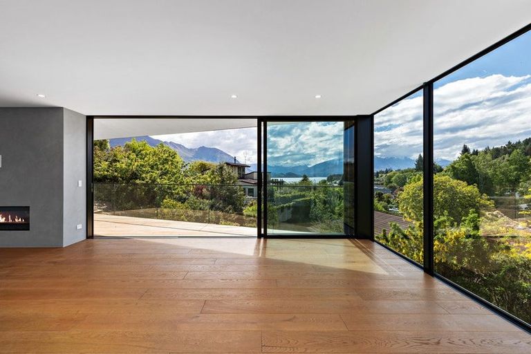 Photo of property in 20 Chalmers Street, Wanaka, 9305