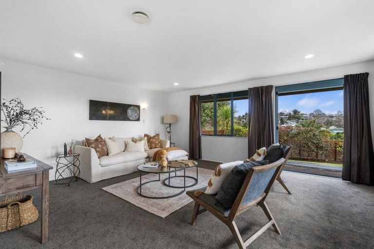 Photo of property in 2 Chestnut Way, Bellevue, Tauranga, 3110