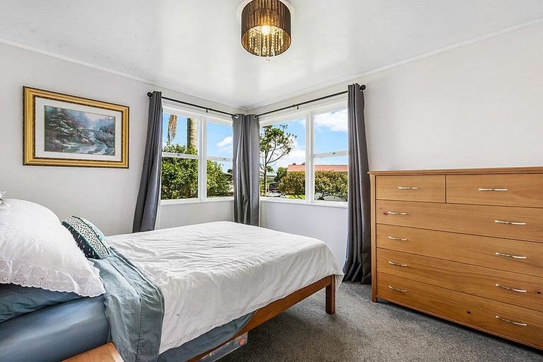 Photo of property in 101 Cargill Street, Papakura, 2110