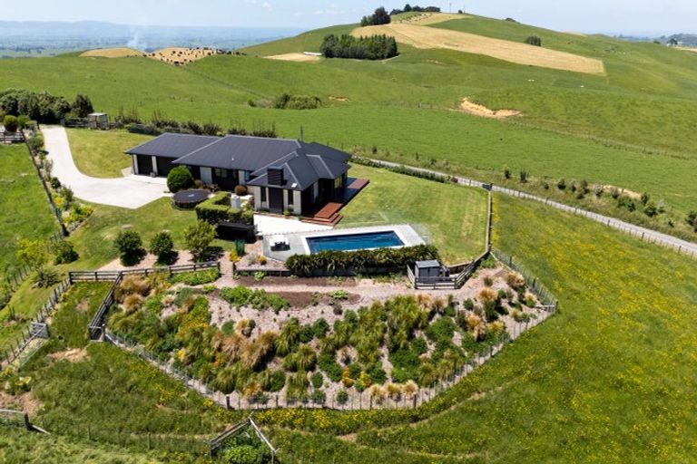 Photo of property in 203 Oliver Road, Te Miro, Cambridge, 3496