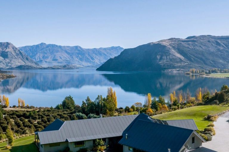 Photo of property in 354 Dublin Bay Road, Albert Town, Wanaka, 9382