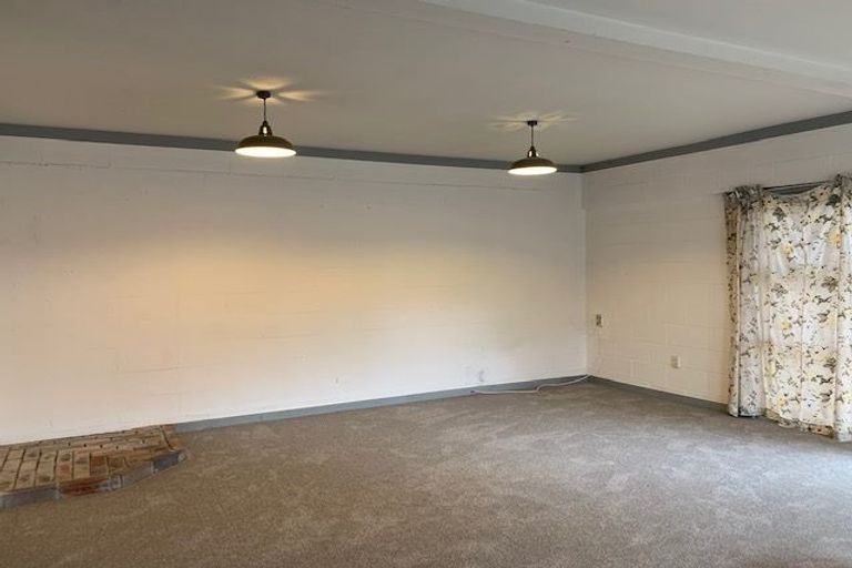 Photo of property in 2/19 Murvale Drive, Bucklands Beach, Auckland, 2014