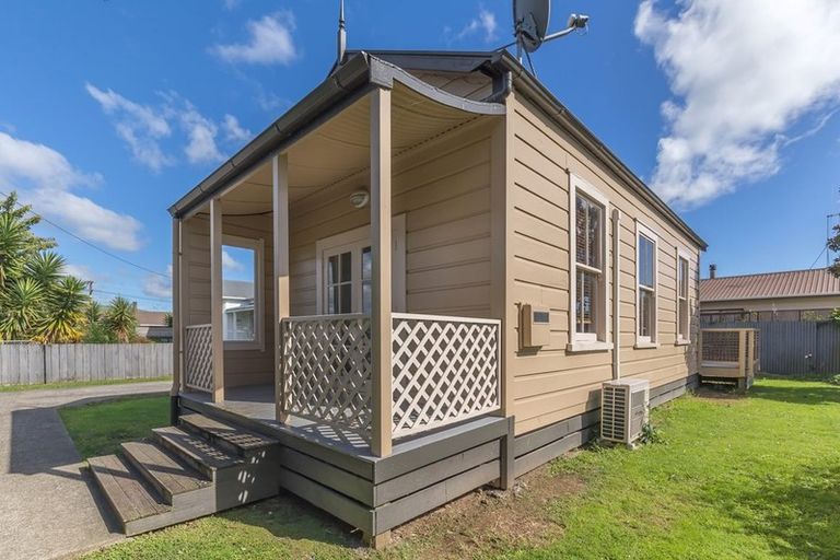Photo of property in 137 Tiro Tiro Road, Levin, 5510