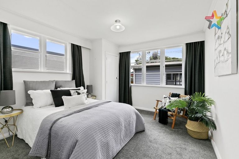 Photo of property in 306a Oxford Terrace, Avalon, Lower Hutt, 5011