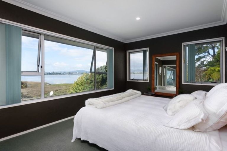 Photo of property in 1 Coach Drive, Otumoetai, Tauranga, 3110