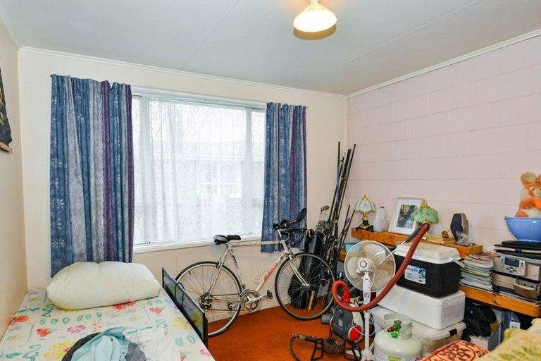 Photo of property in 27 Liverpool Crescent, Flaxmere, Hastings, 4120