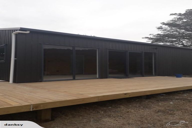 Photo of property in 17 Oruawharo Road, Topuni, Wellsford, 0975