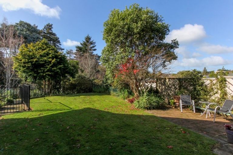 Photo of property in 13a Pentland Place, Highlands Park, New Plymouth, 4312