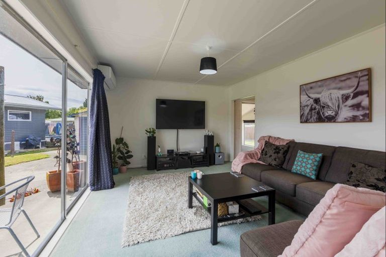 Photo of property in 11 Otatara Road, Taradale, Napier, 4112
