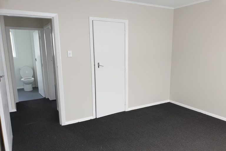 Photo of property in 1/15 Mudie Street, Alicetown, Lower Hutt, 5010