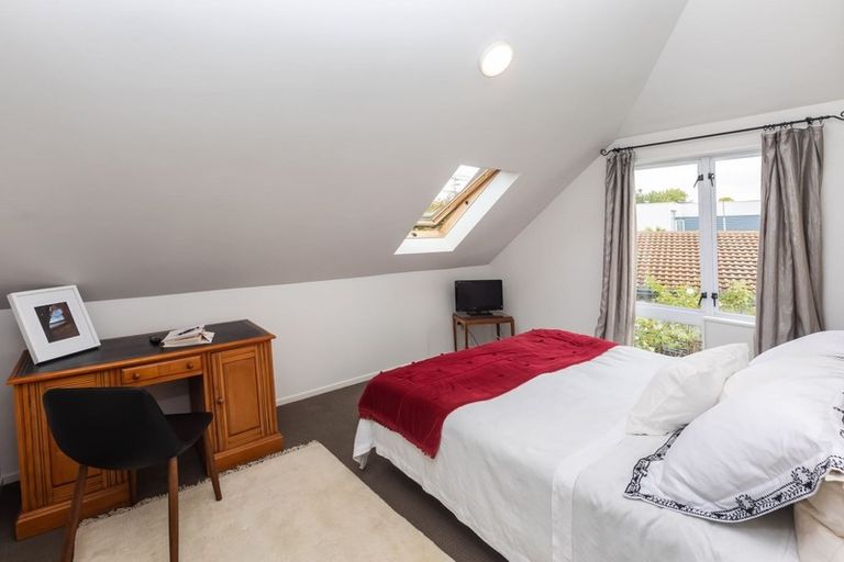 Photo of property in 74 Office Road, Merivale, Christchurch, 8014